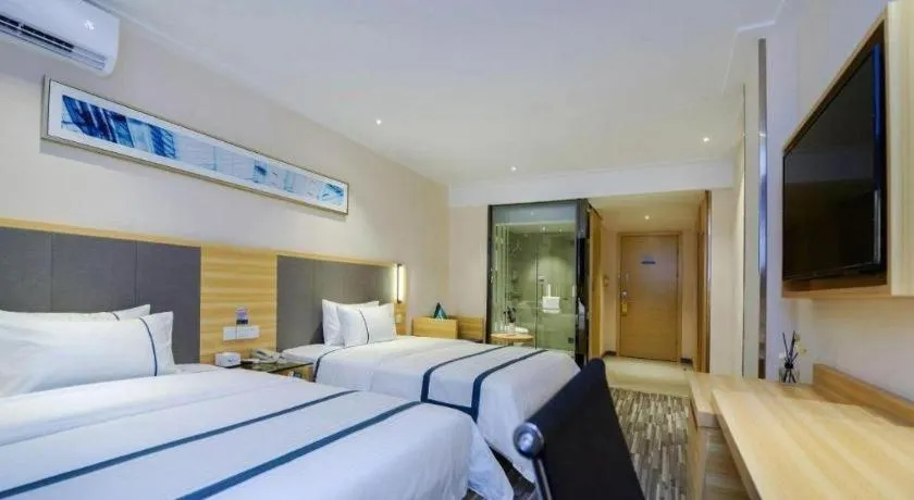 Bed in City Comfort Inn Chongqing Southwest University Beibei Metro Station