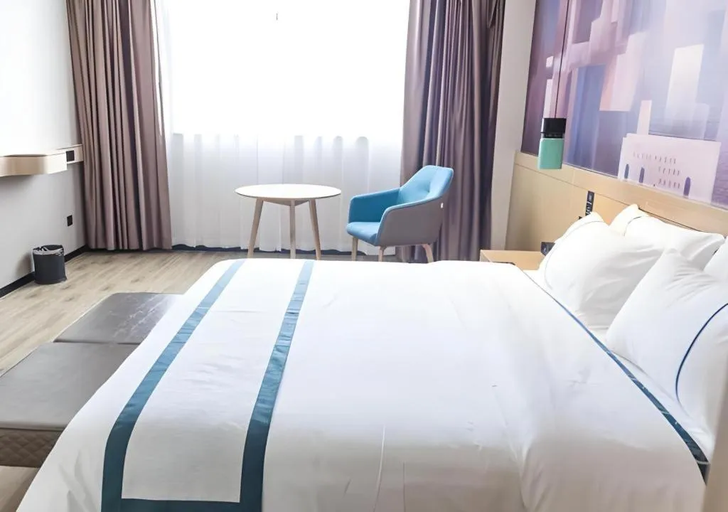 Bed in City Comfort Inn Jingzhou Gongan Chengshi Square