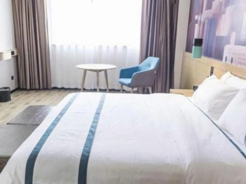 Bed in City Comfort Inn Jingzhou Gongan Chengshi Square