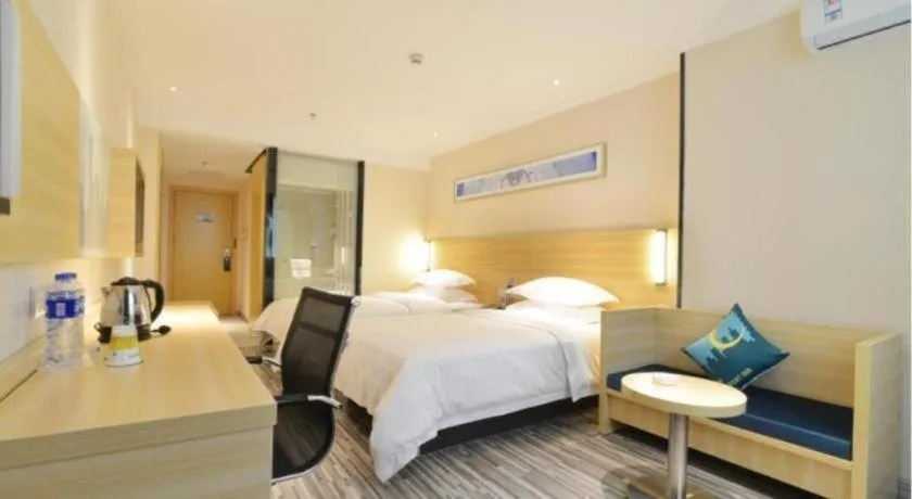 Bed in City Comfort Inn Foshan Nanhai Avenue Guicheng Metro Station