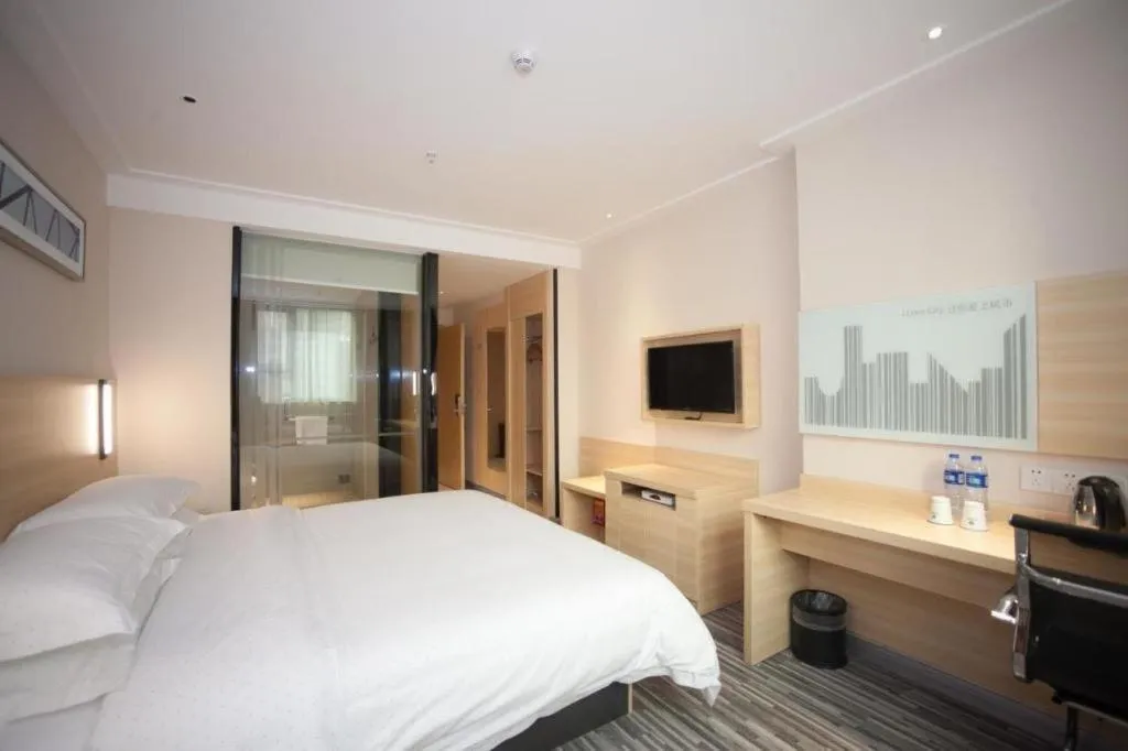 Bed in City Comfort Inn Foshan Nanhai Avenue Guicheng Metro Station