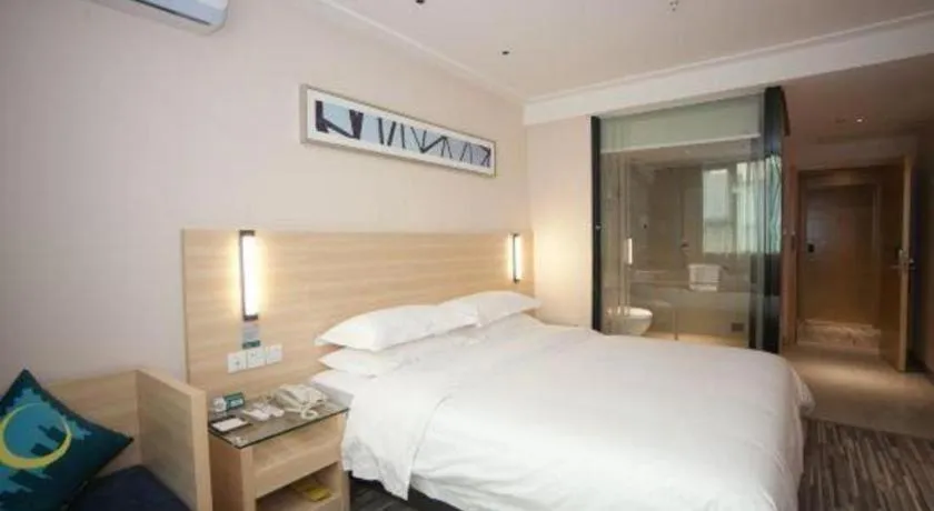 Bed in City Comfort Inn Foshan Nanhai Avenue Guicheng Metro Station