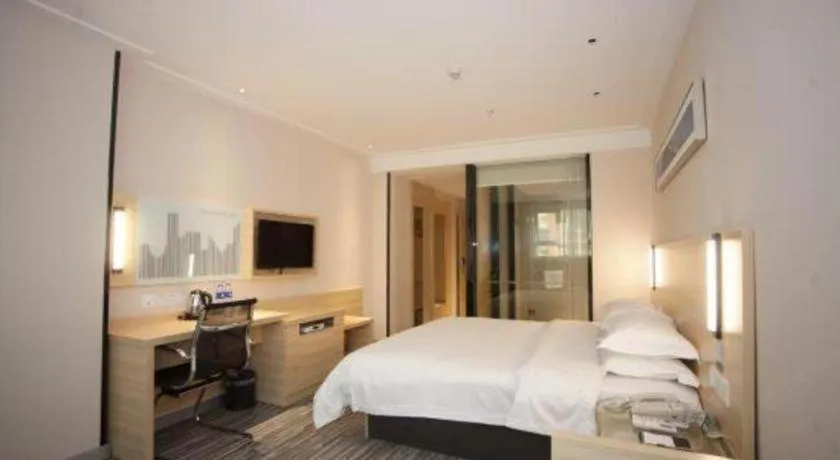 Bed in City Comfort Inn Foshan Nanhai Avenue Guicheng Metro Station