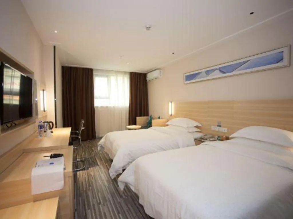 Bed in City Comfort Inn Foshan Nanhai Avenue Guicheng Metro Station