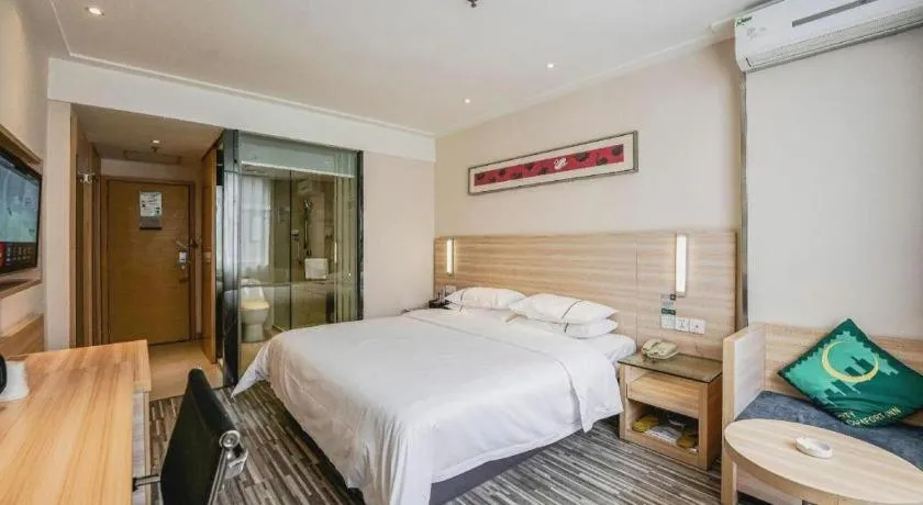 Bed in City Comfort Inn Foshan Nanhai Avenue Guicheng Metro Station