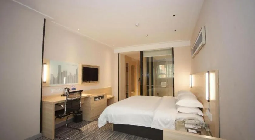 Bed in City Comfort Inn Foshan Nanhai Avenue Guicheng Metro Station