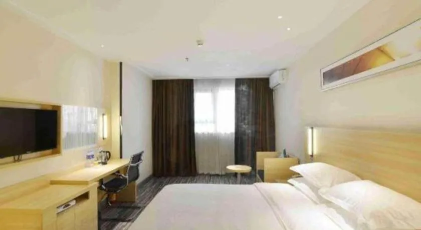 Bed in City Comfort Inn Foshan Nanhai Avenue Guicheng Metro Station