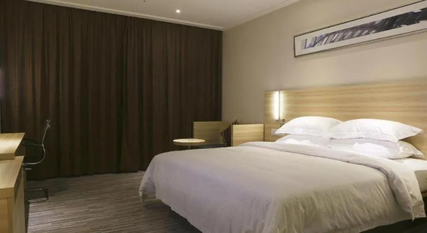 Bed in City Comfort Inn Foshan Nanhai Avenue Guicheng Metro Station