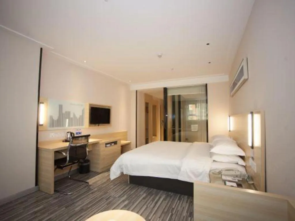 Bed in City Comfort Inn Foshan Nanhai Avenue Guicheng Metro Station