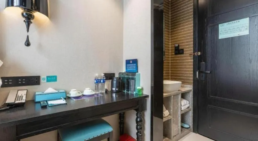 Xana Hotelle Beijing Fengtai Railway Station Tiantan Hospital