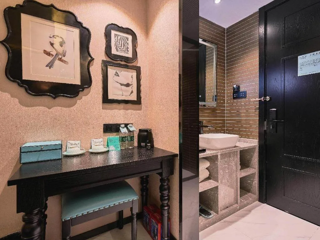 Xana Hotelle Beijing Fengtai Railway Station Tiantan Hospital