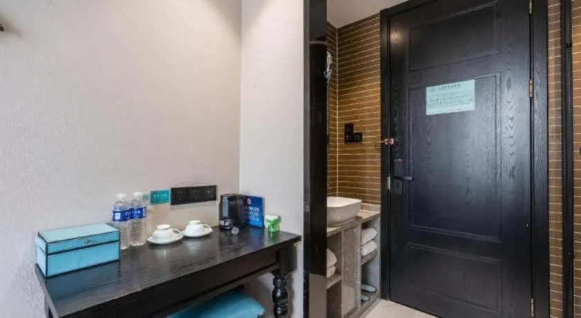 Xana Hotelle Beijing Fengtai Railway Station Tiantan Hospital