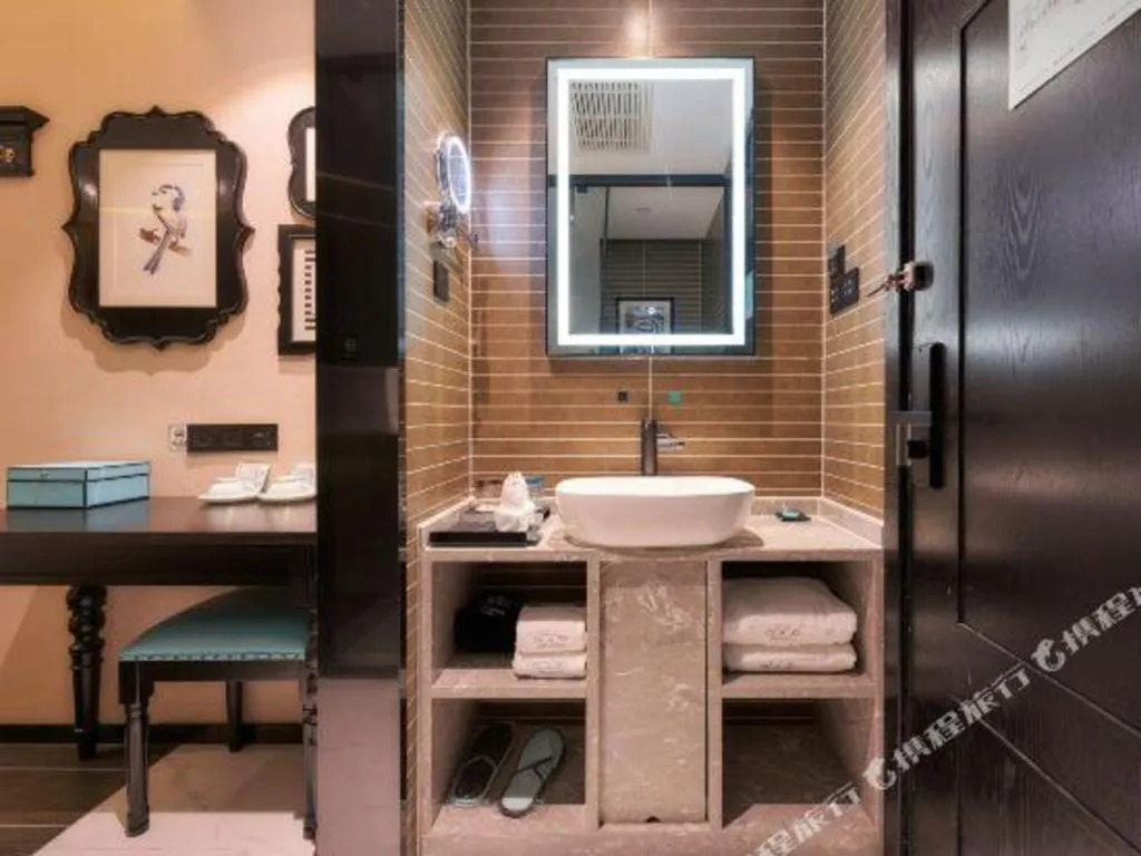 Xana Hotelle Beijing Fengtai Railway Station Tiantan Hospital