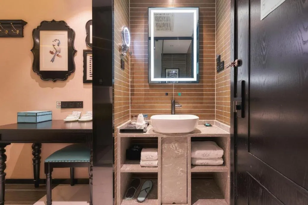 Xana Hotelle Beijing Fengtai Railway Station Tiantan Hospital