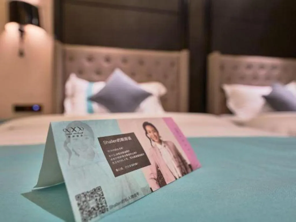 Bed in Xana Hotelle Beijing Fengtai Railway Station Tiantan Hospital