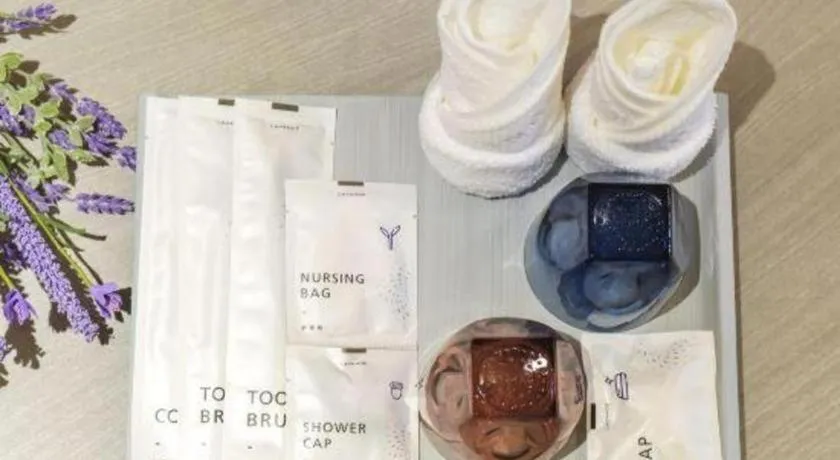 Lavande Hotel Chongqing Xinghui Liangjiang Happiness Plaza