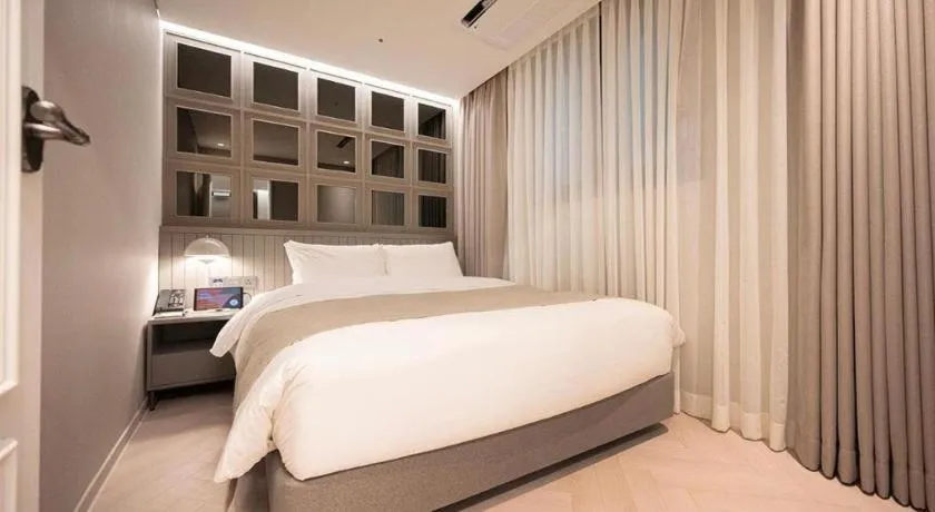 Bed in HOTEL D EDITION