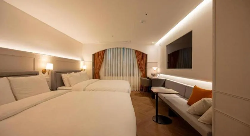 Bed in HOTEL D EDITION