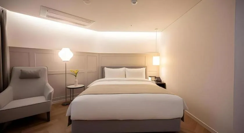 Bed in HOTEL D EDITION