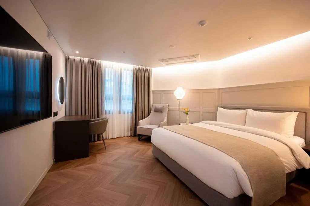 Bed in HOTEL D EDITION