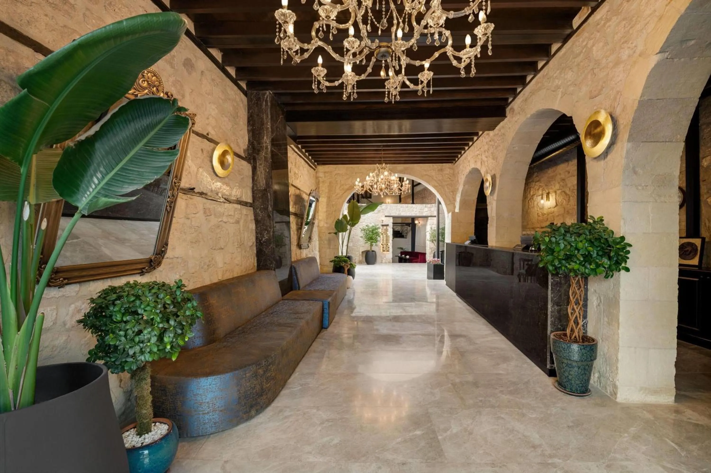 Lobby or reception in Wyndham Tarsus St.Paul