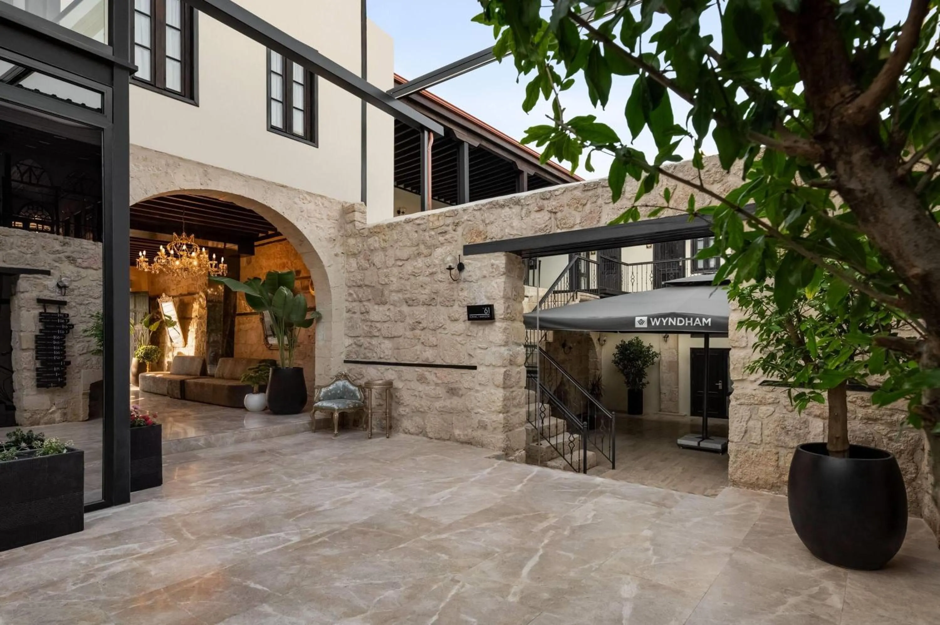 Lobby or reception in Wyndham Tarsus St.Paul