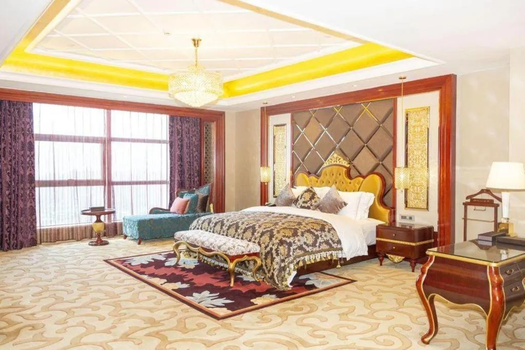 Bed in Empark Grand Hotel Fuzhou