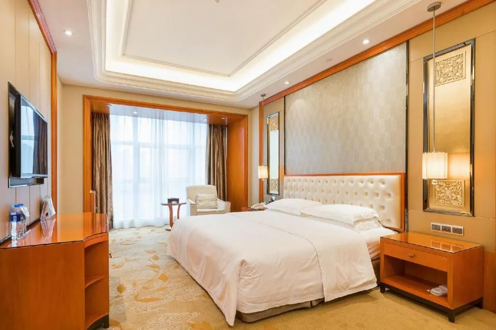 Bed in Empark Grand Hotel Fuzhou