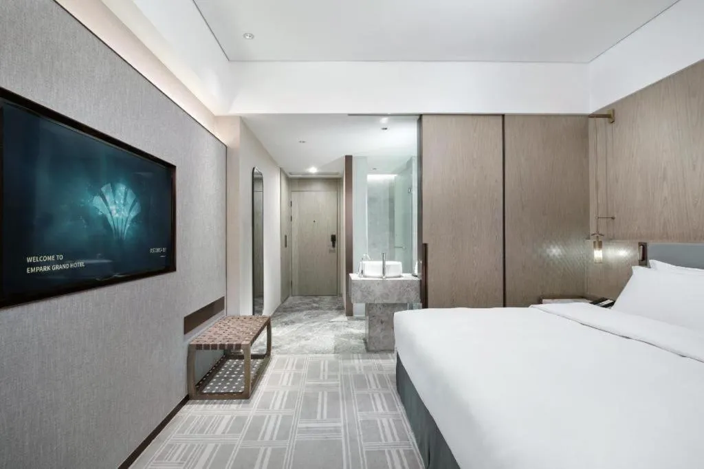 Bed in Empark Grand Hotel Fuzhou