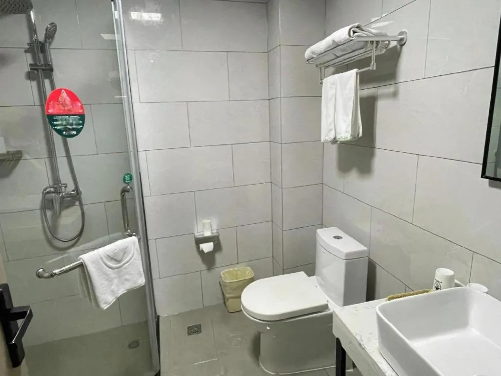 GreenTree Inn Hefei East Wangjiang Road CTCE Express Hotel