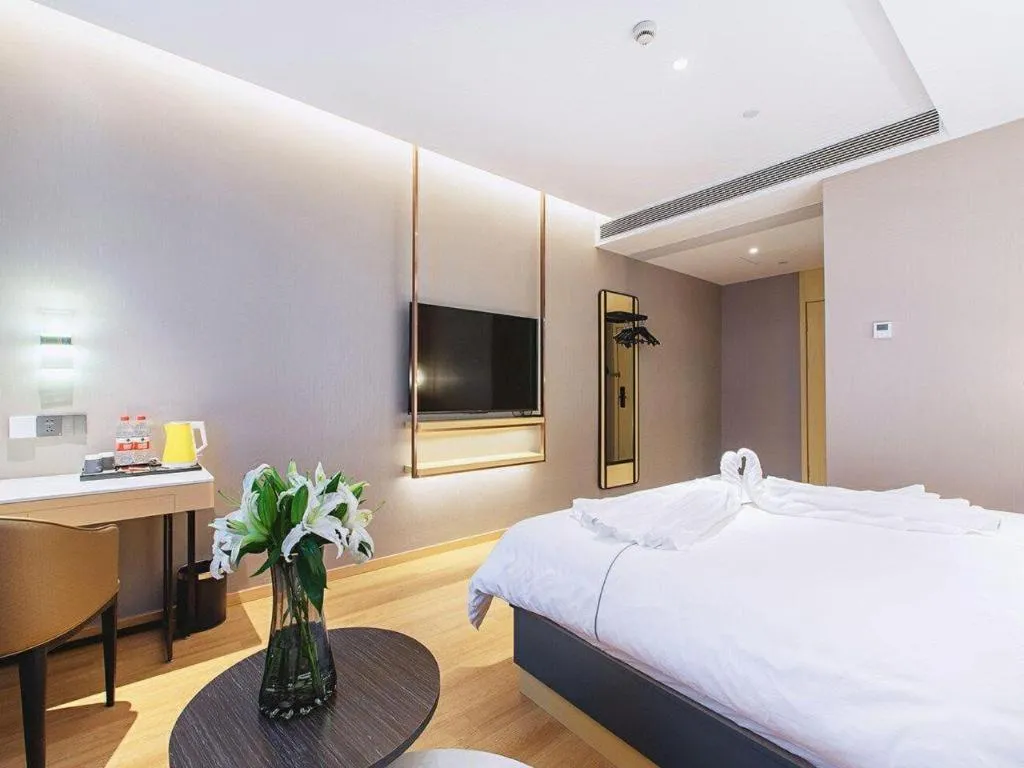 Bed in Jinjiang Inn Wuhan Linjiaohu Wanda Branch