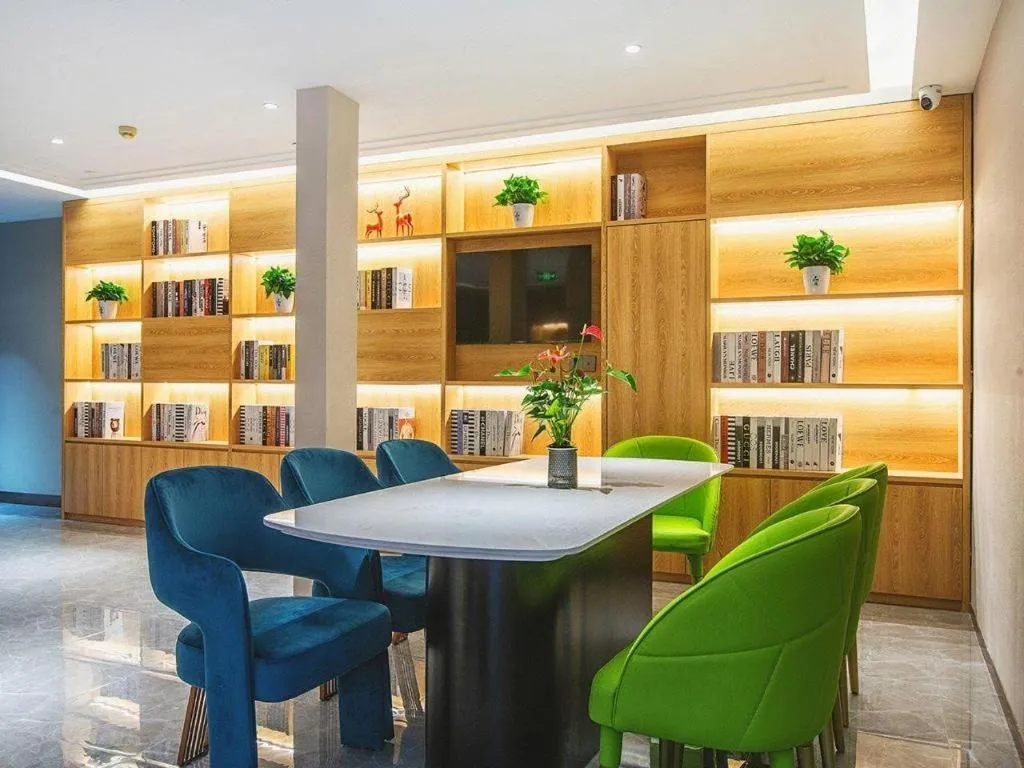 Jinjiang Inn Wuhan Linjiaohu Wanda Branch