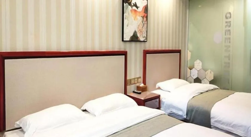 Bed in GreenTree Inn Zhenjiang Center Street No.1 Peoples Hospital Express Hotel