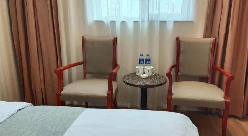 Bed in GreenTree Inn Zhenjiang Center Street No.1 Peoples Hospital Express Hotel