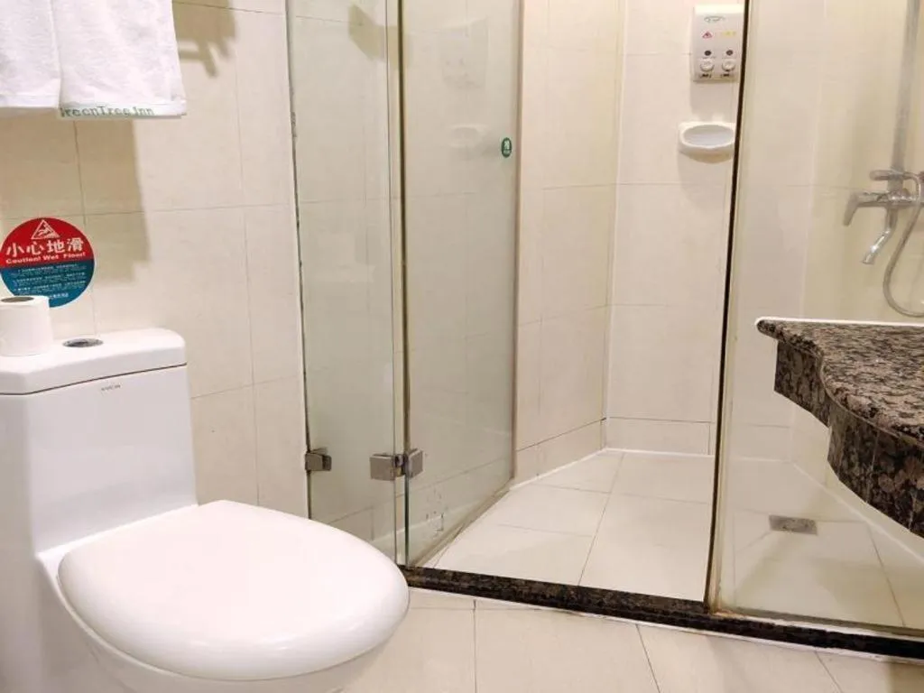 GreenTree Inn Zhenjiang Center Street No.1 Peoples Hospital Express Hotel