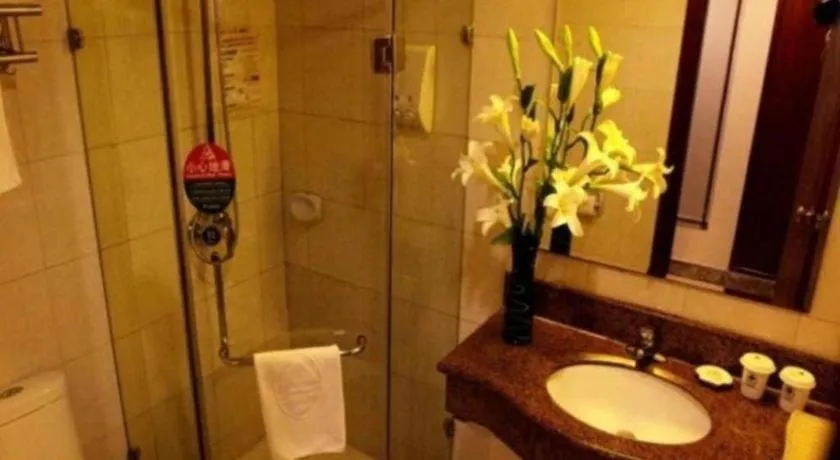 GreenTree Inn Zhenjiang Center Street No.1 Peoples Hospital Express Hotel