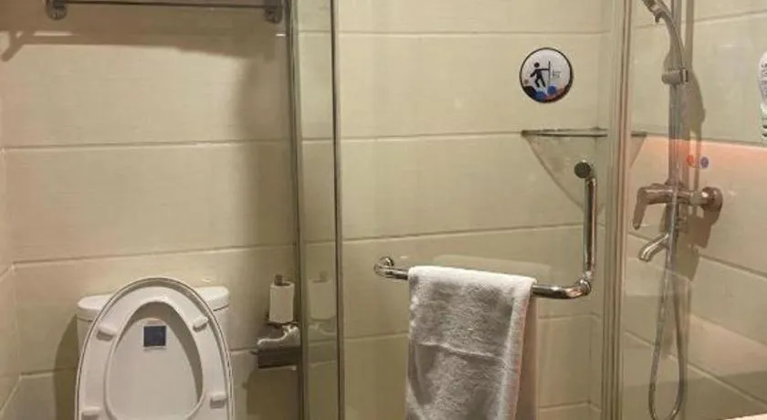 7 Days Premium·Huanggang Walking Street