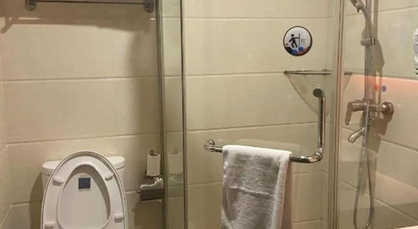 7 Days Premium·Huanggang Walking Street