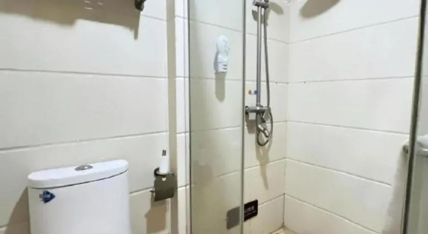 7 Days Premium·Huanggang Walking Street