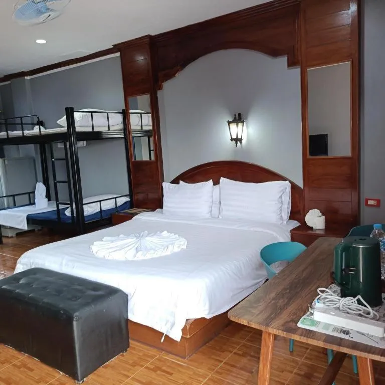 Bed in The Guest House - Apartment