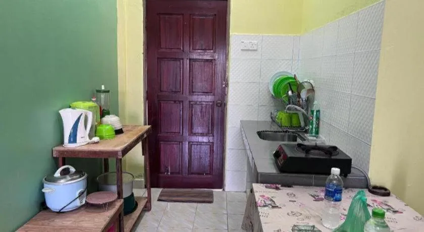 OYO 90967 Homestay Chalet Warisan Siti