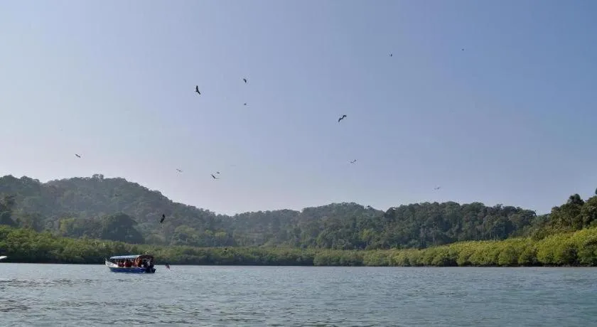 OYO 90967 Homestay Chalet Warisan Siti