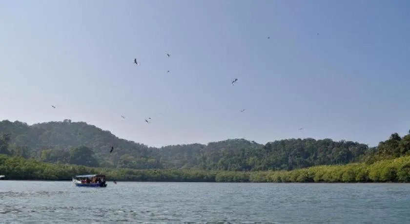 OYO 90967 Homestay Chalet Warisan Siti