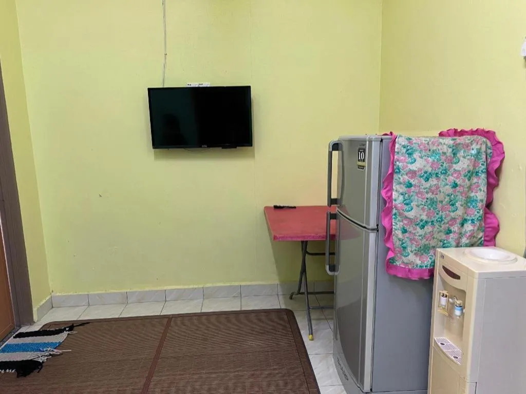 OYO 90967 Homestay Chalet Warisan Siti