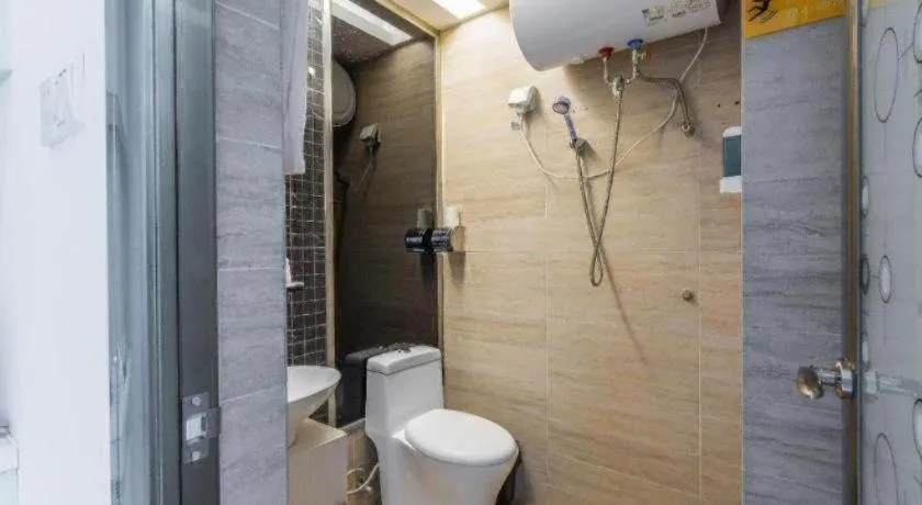 Guangzhou Hailian Hotel - Haizhu District Binjiang East Road Metro Station