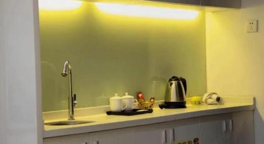 Guangzhou Hailian Hotel - Haizhu District Binjiang East Road Metro Station