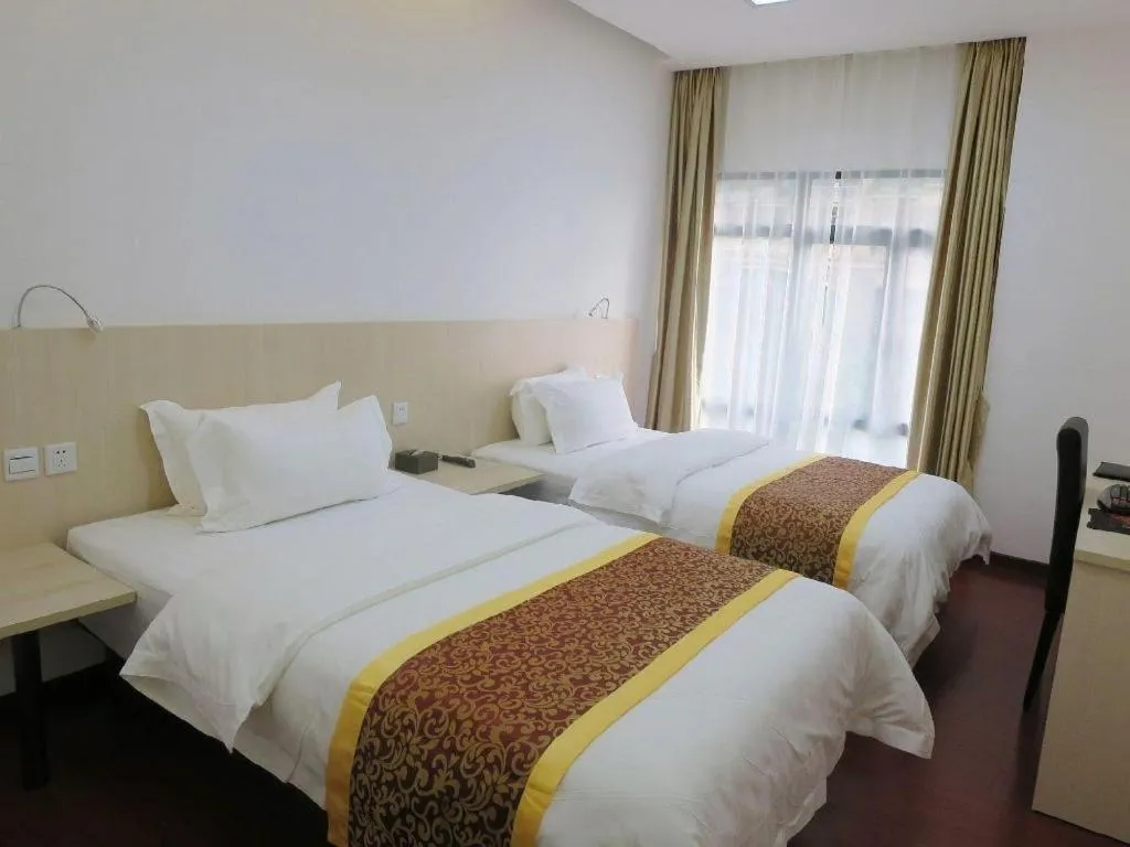 Bed in Guangzhou Hailian Hotel - Haizhu District Binjiang East Road Metro Station