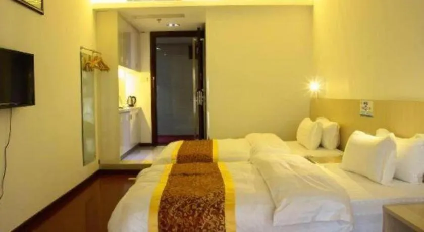 Bed in Guangzhou Hailian Hotel - Haizhu District Binjiang East Road Metro Station