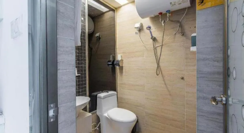 Guangzhou Hailian Hotel - Haizhu District Binjiang East Road Metro Station