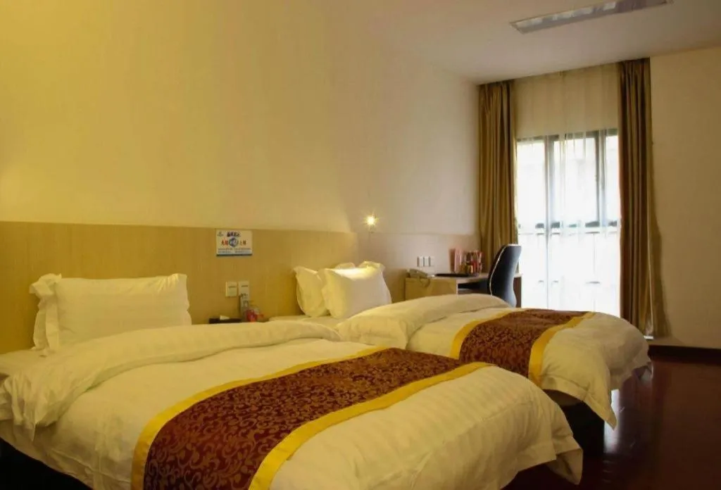 Bed in Guangzhou Hailian Hotel - Haizhu District Binjiang East Road Metro Station